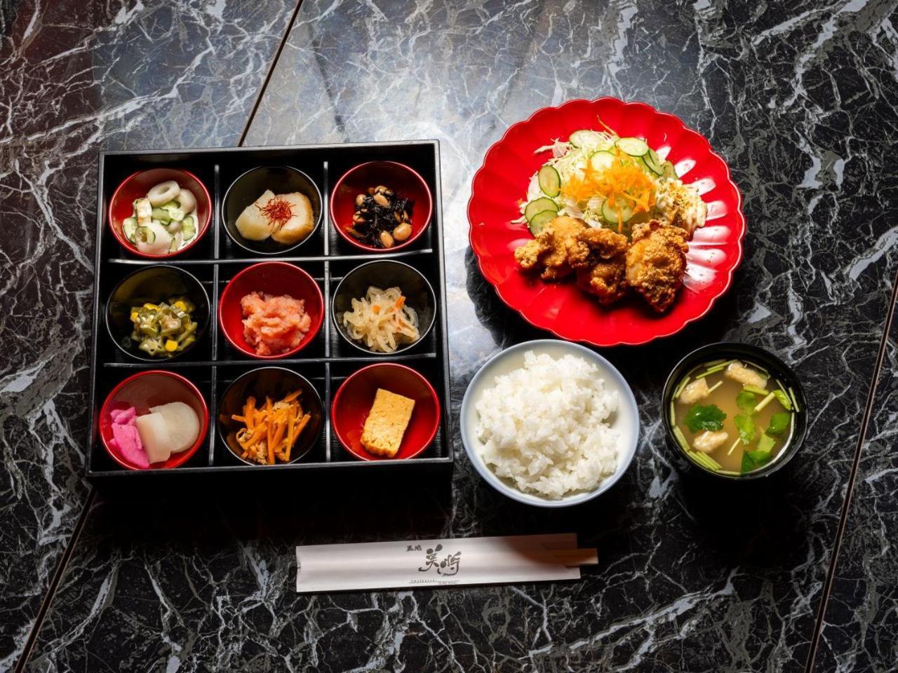 Apa Hotel Tsukiji Ekiminami Tokyo Bagian luar foto